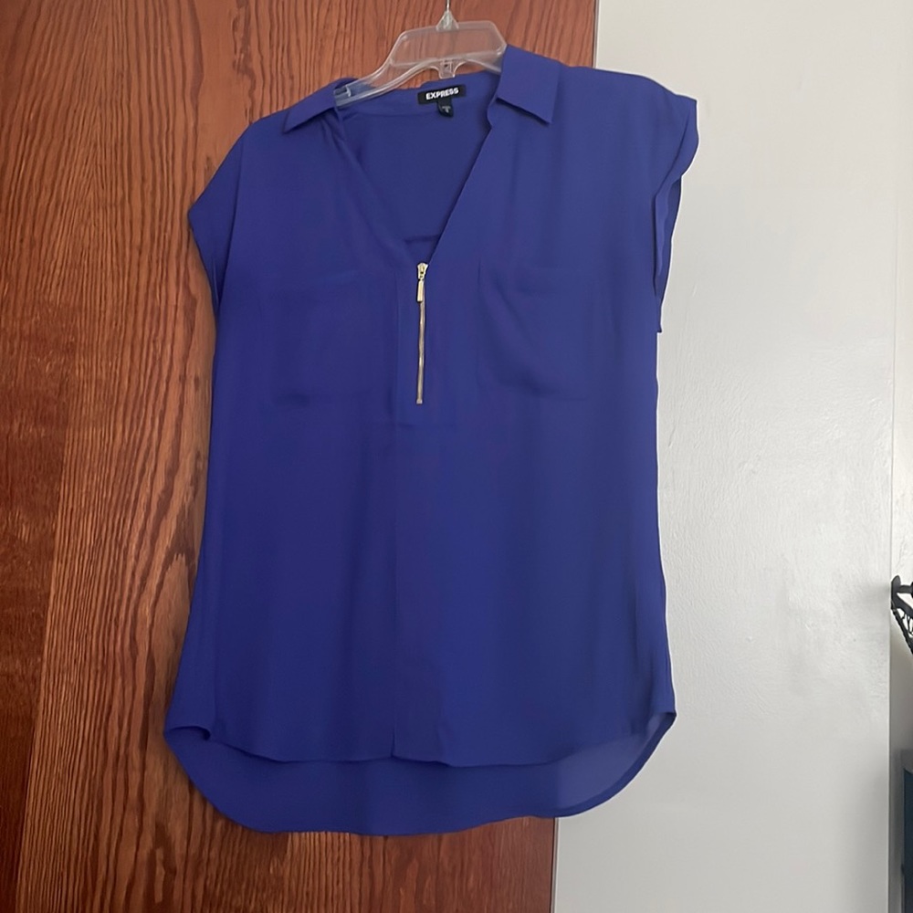 Express blueish purple Chelsea shirt size medium